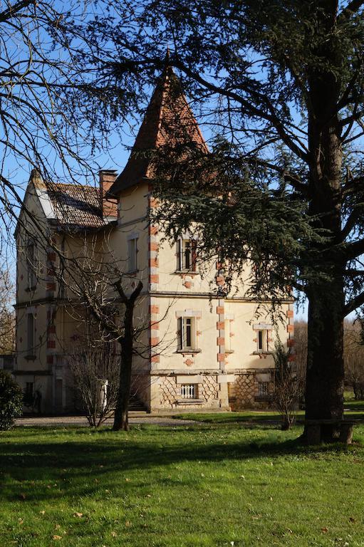 Petit Chateau Le Piot Panzió Fleurance Kültér fotó
